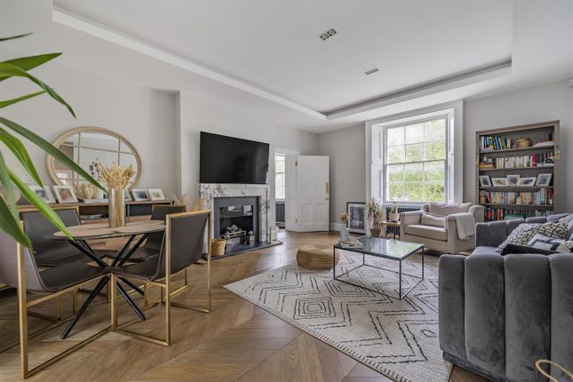 Flat 2, 45 Hamilton Terrace, London photo 2