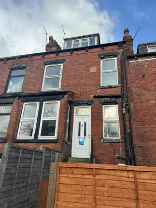 Terraced house to rent in Gilpin View, Armley, Leeds