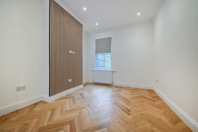 12, Corbyn Street, London photo 4