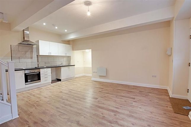 3 Rosefield Court, Polebarn Road, Trowbridge photo 3