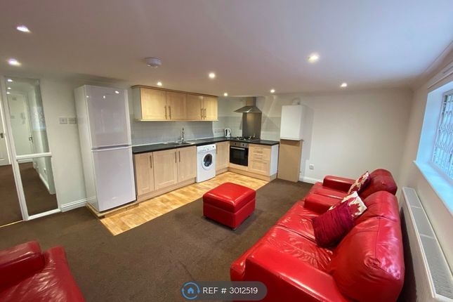 Flat D, Kenton Road, Harrow photo 2