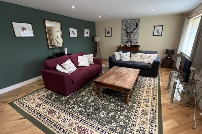 Bungalow to rent in Long Marston Road, Stratford-Upon-Avon