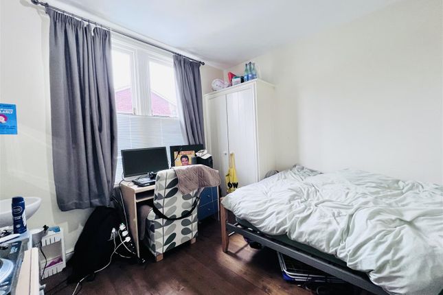 Property to rent in Cycle Road, Lenton, Nottingham