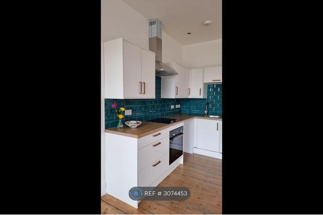 Flat   First Avenue, Cliftonville, Margate photo 4