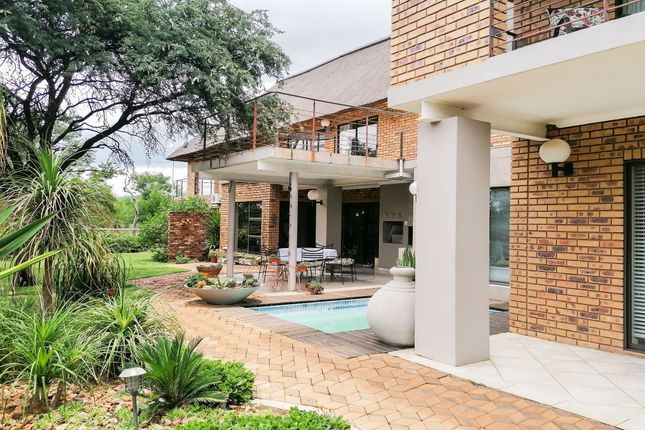 Detached house for sale in 13 Marakele Estate, 13 Marakele, Thabazimbi, Limpopo Province, South Africa