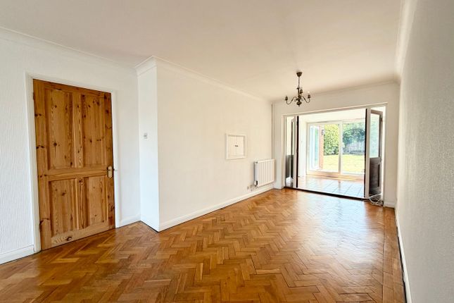 22, Chessholme Road, Ashford photo 4