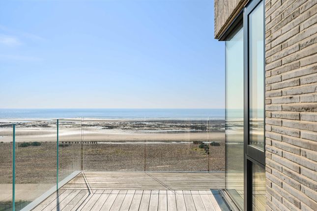 Beach End - Tn354Eh (27).Jpg