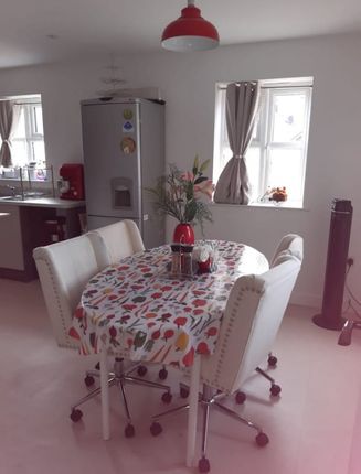 16 Thomas Aveling Close, Elm, Wisbech photo 4