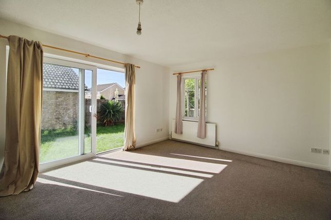 27, Honeydon Avenue, St. Neots photo 4