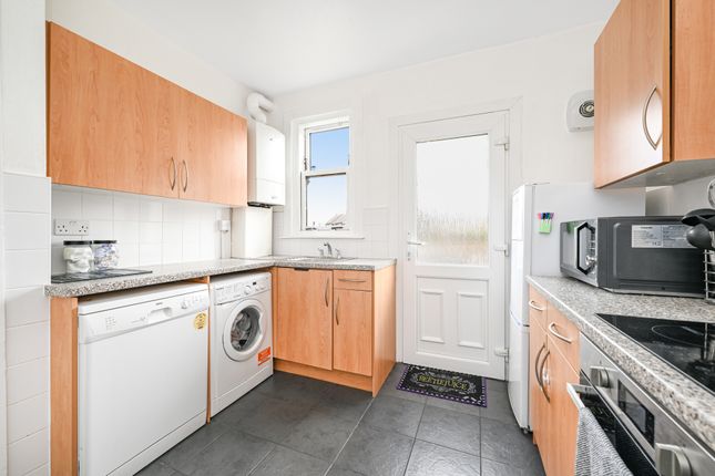 52, Shadepark Gardens, Dalkeith photo 4
