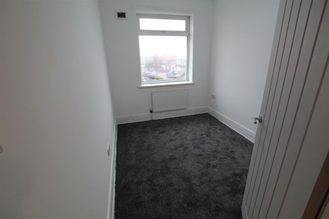 63, Hadrian Road, Newcastle Upon Tyne photo 4