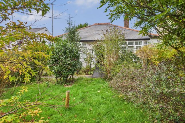 The Bungalow,, Park Lane, Buckinghamshire photo 2