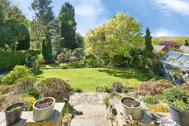4, Highfield Drive, Burton-On-Trent photo 2