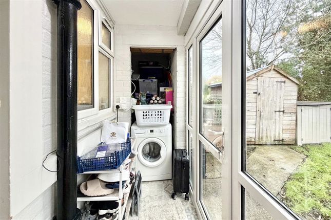 56, Norfolk Gardens, Borehamwood photo 4