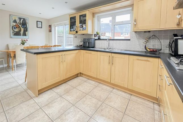 10, Beauford Road, Heathfield photo 4
