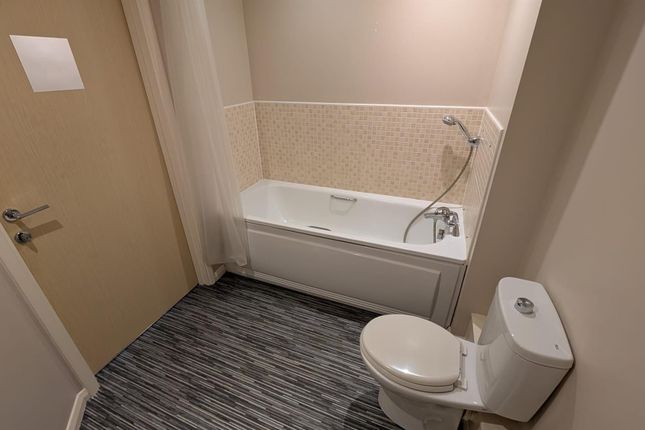 34, Wilton Court, Stoke-On-Trent photo 4
