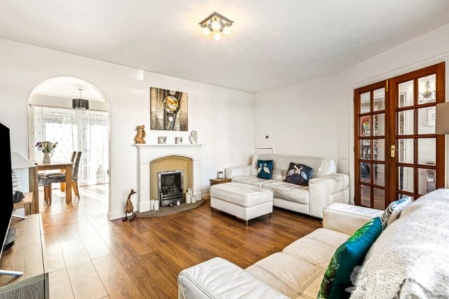 67, Gibson Drive, Rugby photo 3