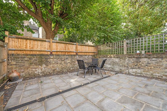 Ground Floor Flat, 54, Kellett Road, London photo 3