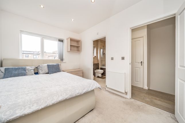 20, Fenton Road, Harrow photo 3