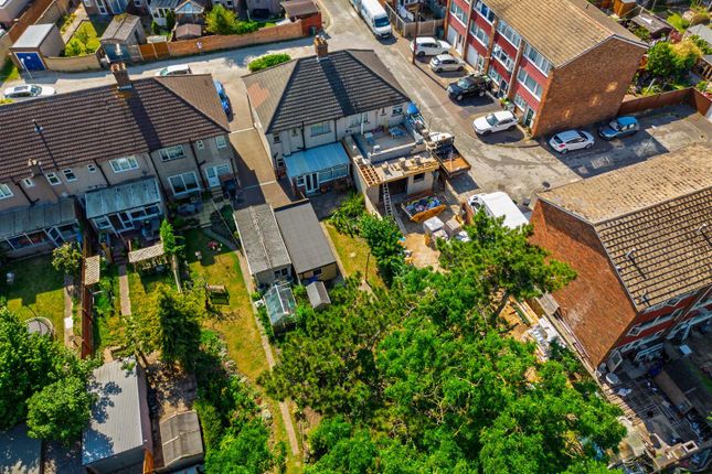 5, Cadogan Avenue, Dartford photo 5