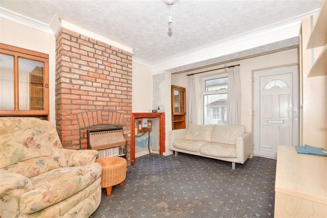 Portland Place, Snodland photo 4