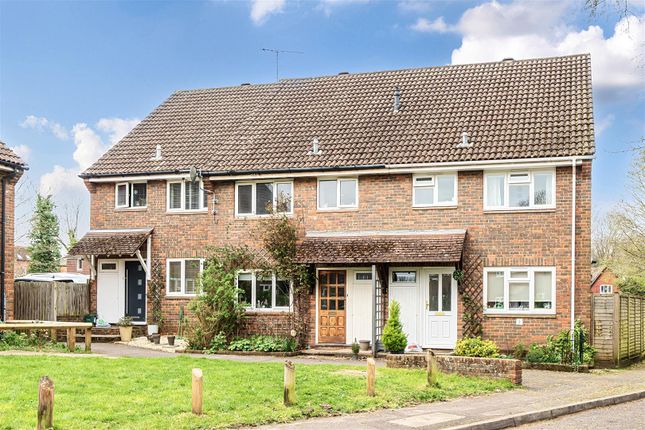3-bed house on 3, Windrush Close, Guildford, £410,000