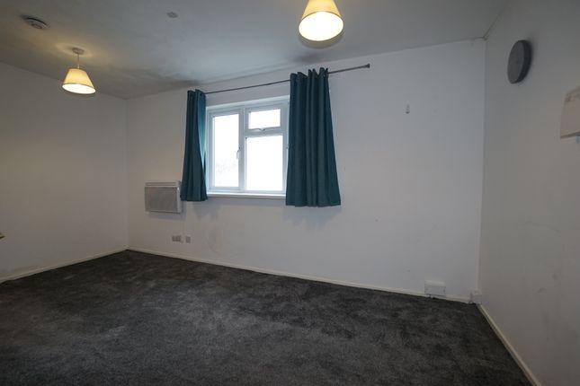 41, Abinger Road, Garswood, Wigan photo 5