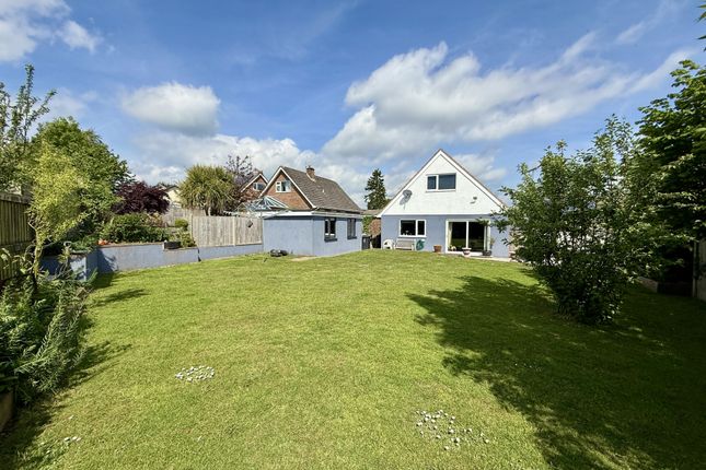 4, Rayners, Devon photo 2