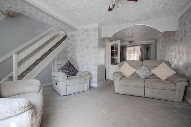 76, Greenacre Drive, Bedwas photo 4