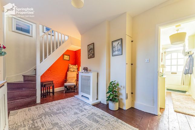 28, London Road, Marlborough photo 4