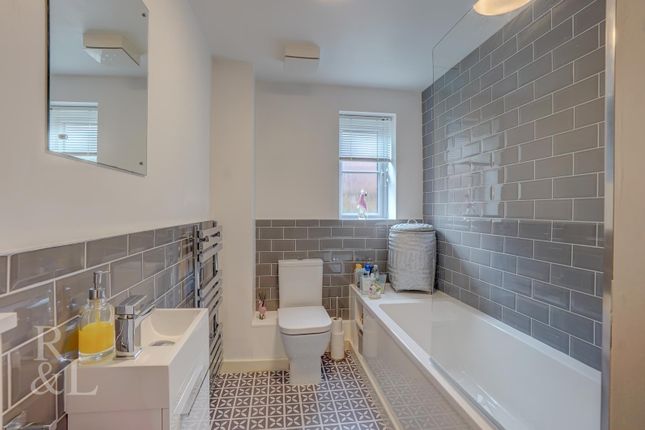 Flat for sale in Deane Road, Wilford, Nottingham