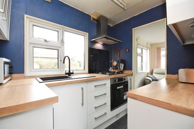 168, Temple Grove Park, Bakers Lane, Chelmsford photo 2