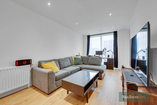 Flat 20 Guthrum Court, 1, Cavendish Square, Royal Albert Wharf photo 2