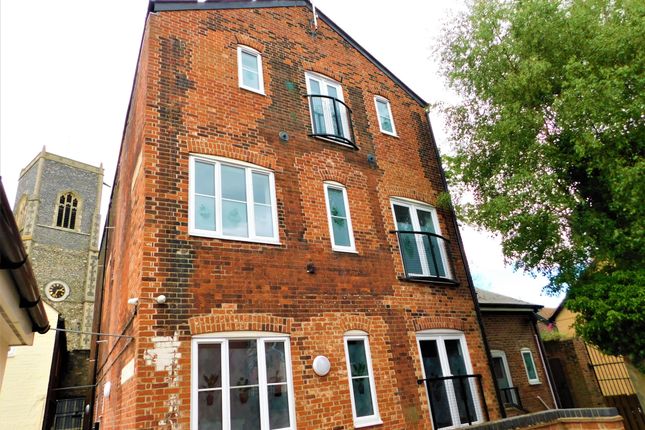 Flat to rent in St. Clements Church Lane, Ipswich, Suffolk
