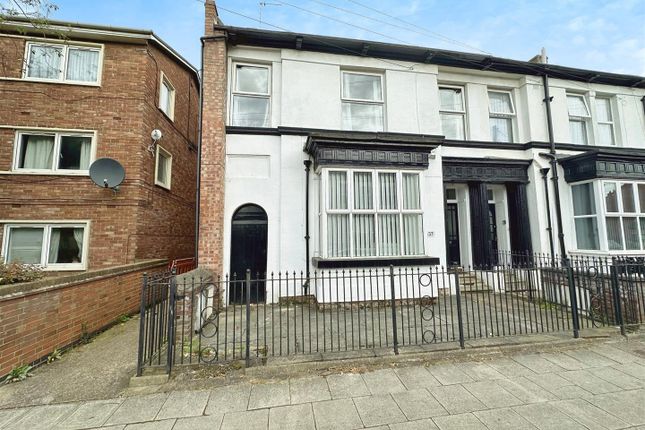 Thumbnail Semi-detached house for sale in Coltman Street, Hull