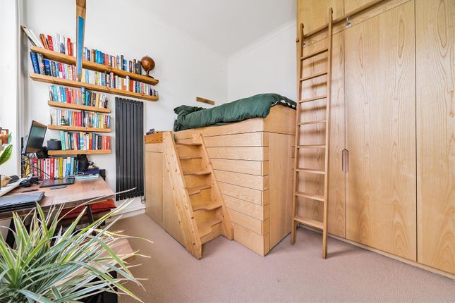 Flat 2, 17, St. Philips Road, Surbiton photo 3