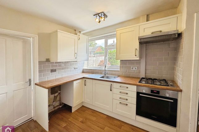 70, Woodham Road, Greater Manchester photo 5