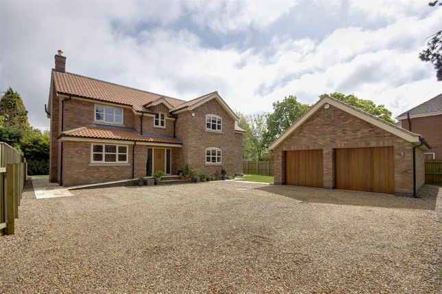 Thumbnail Detached house for sale in Copper Beech Close, Swanland, North Ferriby