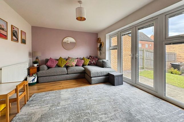 43, Countess Way, Newcastle Upon Tyne photo 2