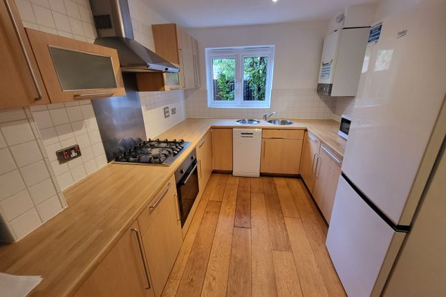 8 Colin Murphy Road, Manchester photo 3