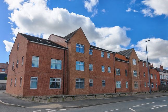 2-bed flat on 5, James Court, Pontefract, £10,000