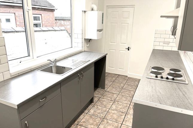 Terraced house to rent in Warrington Road, Stoke-On-Trent