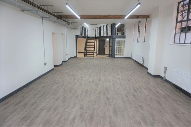 Office to let in Lloyds Wharf, 2 Mill Street, London