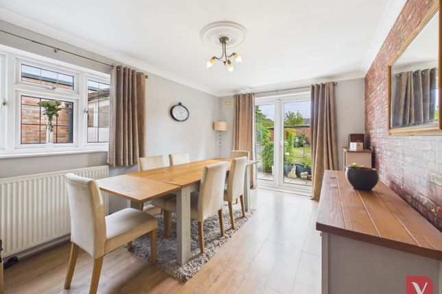 47, Roman Road, Luton photo 4