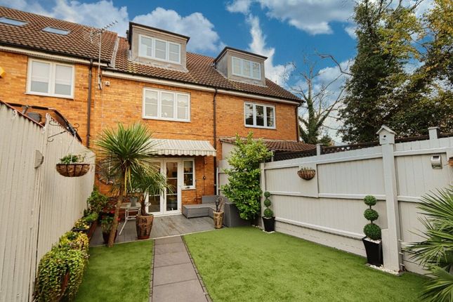 Town house for sale in Bushy Close, Romford