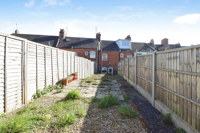 40, Well Lane, Kettering photo 2