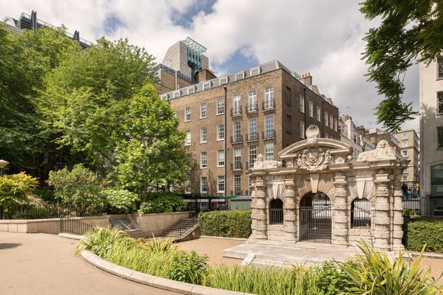 Flat for sale in Villiers Street, London