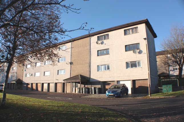 Thumbnail Flat to rent in Victoria Street, Livingston