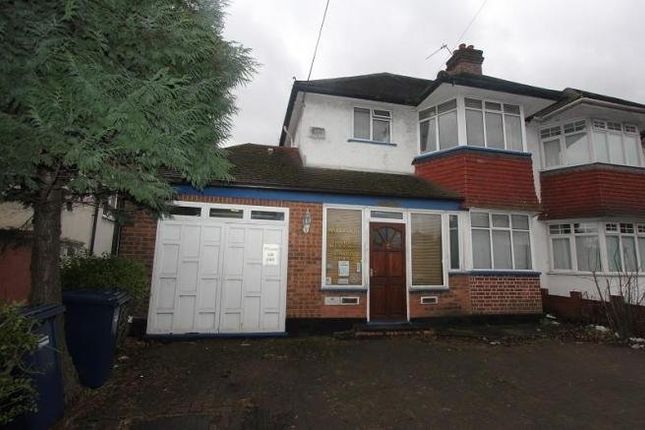 225e, Hale Lane, Edgware photo 4