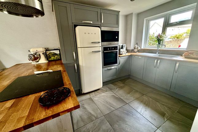3, Oak View, Crickhowell photo 3
